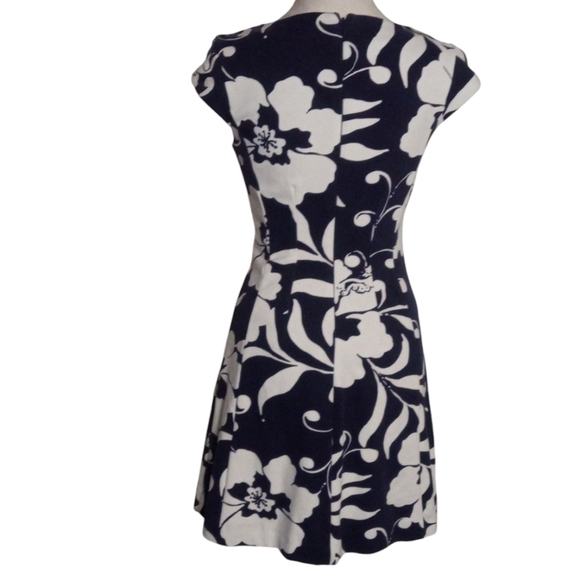 Lilly Pulitzer Briella Fit N Flare Hibiscus Floral Navy Foral Jersey Mini Dress - Picture 6 of 9
